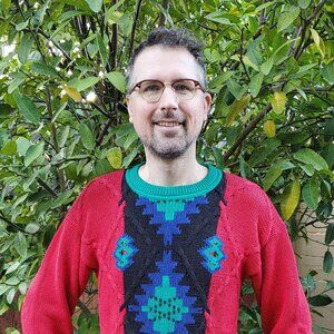 Gant hand intarsia knit sweater colorful geometric vintage retro medium